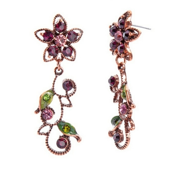 ‼️CLEARANCE PRICE FIRM‼️💥Crystal Flower Earrings💥 - Picture 4 of 4